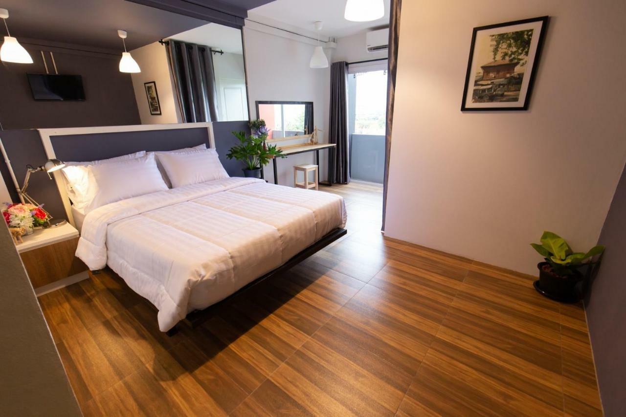 Mango 10 House Hotel Bangkok Luaran gambar