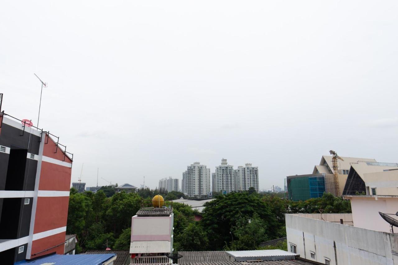 Mango 10 House Hotel Bangkok Luaran gambar