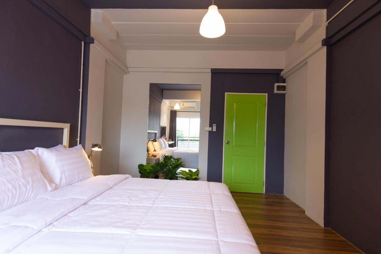 Mango 10 House Hotel Bangkok Luaran gambar