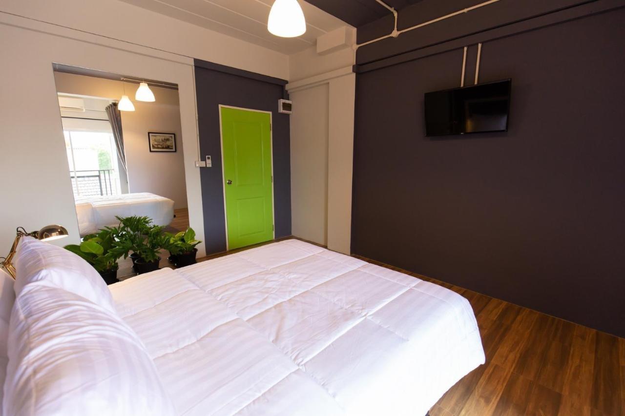 Mango 10 House Hotel Bangkok Luaran gambar