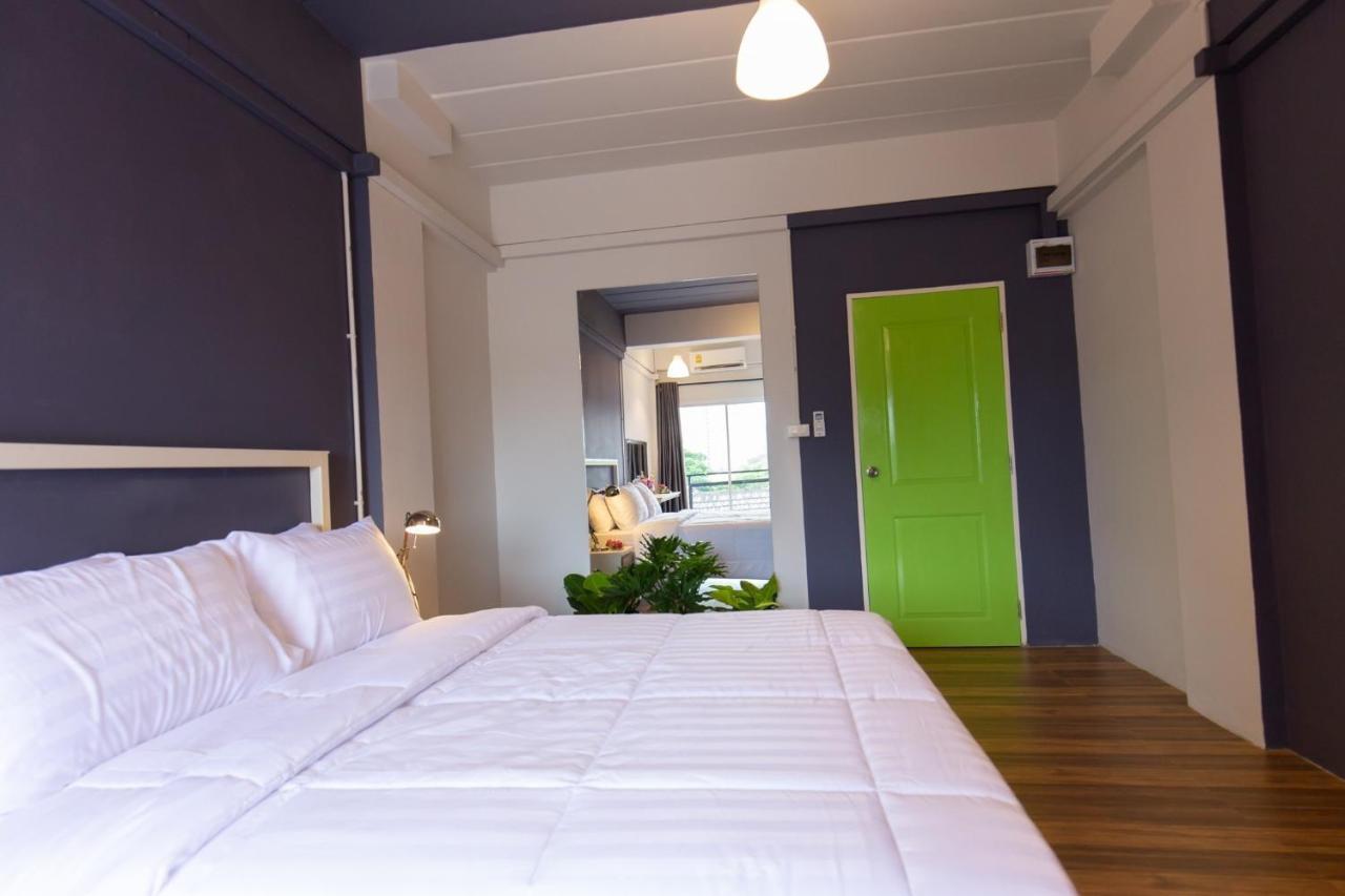 Mango 10 House Hotel Bangkok Luaran gambar